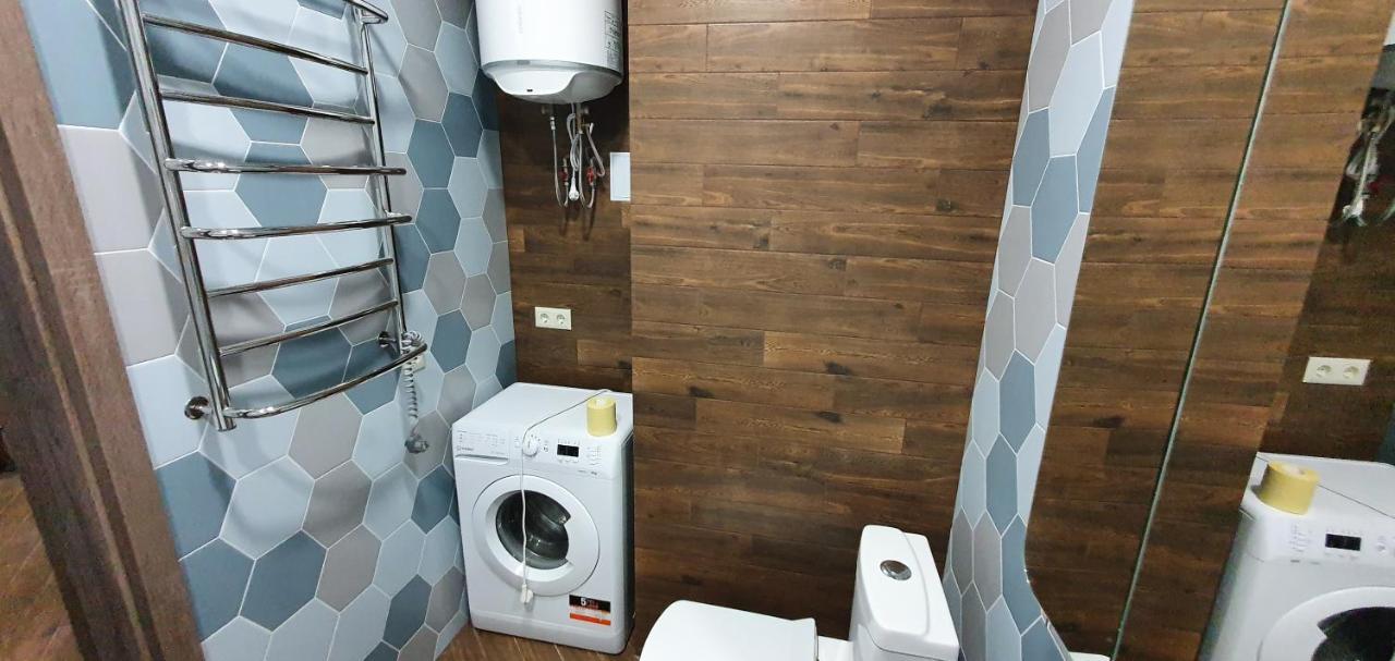 Apartments with the sea view Odessa Esterno foto