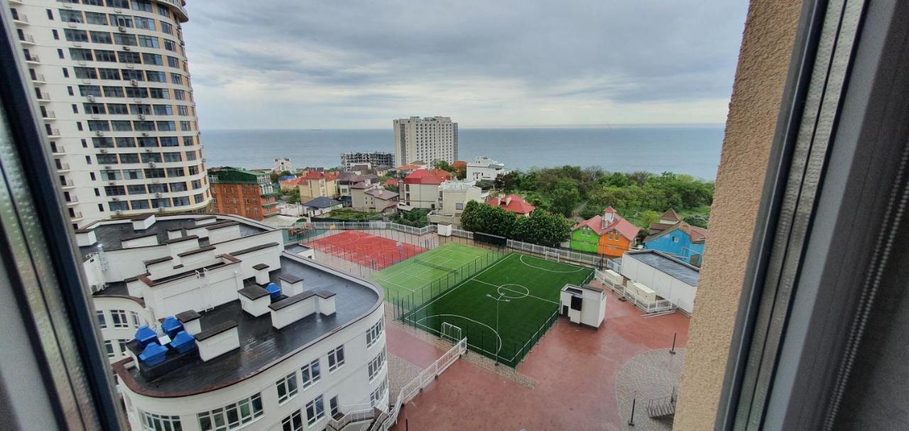 Apartments with the sea view Odessa Esterno foto